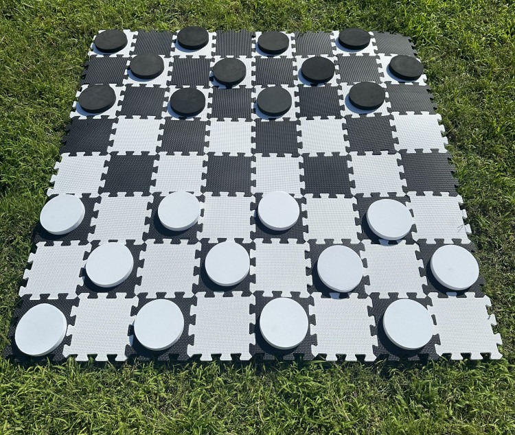 Giant Checkers W/ Tic Tac Toe Giant Checkers W/ Tic Tac Toe